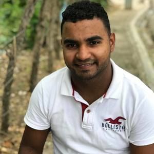 Meet your Posher, Victor manuel